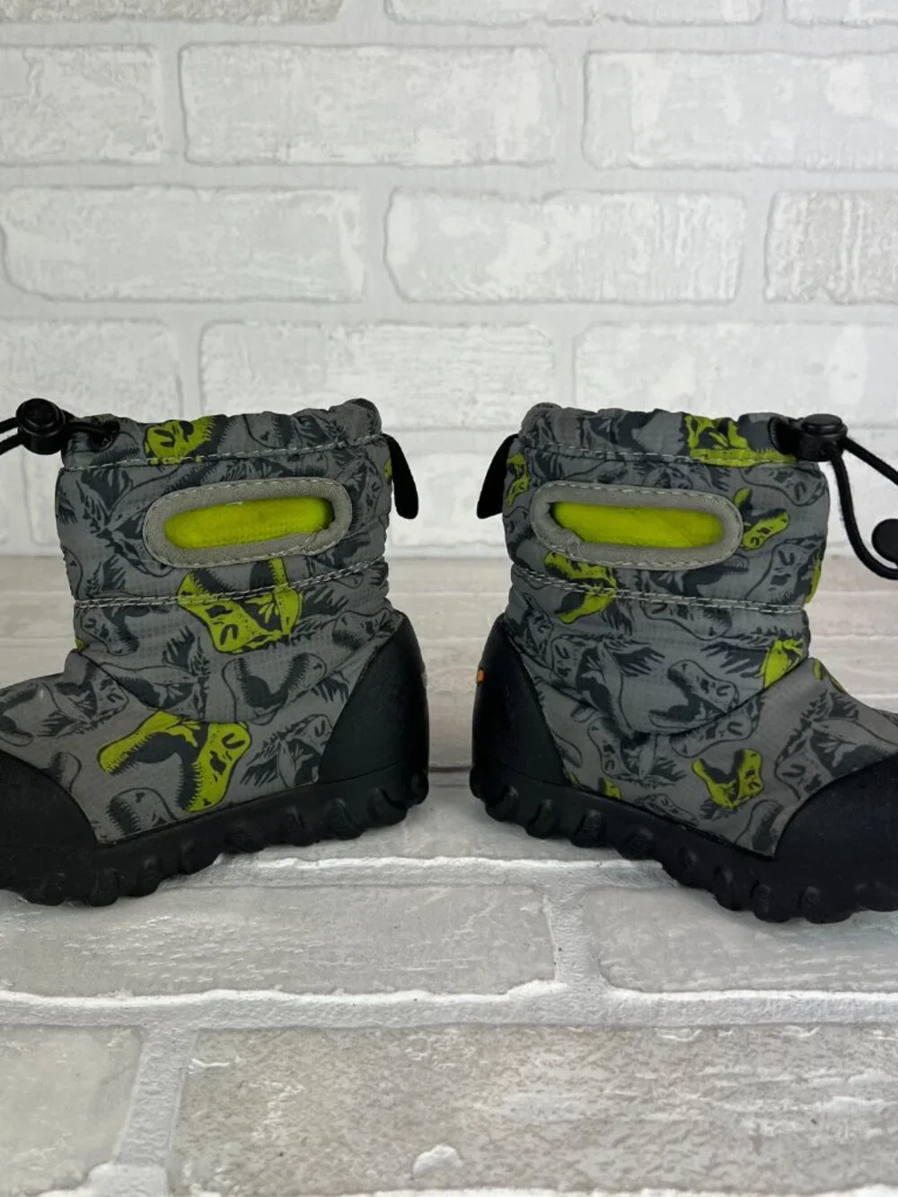 Bogs B-Moc Snow Boots Infant 7 Gray Green Dinosaurs Dinos Waterproof Fur Lined